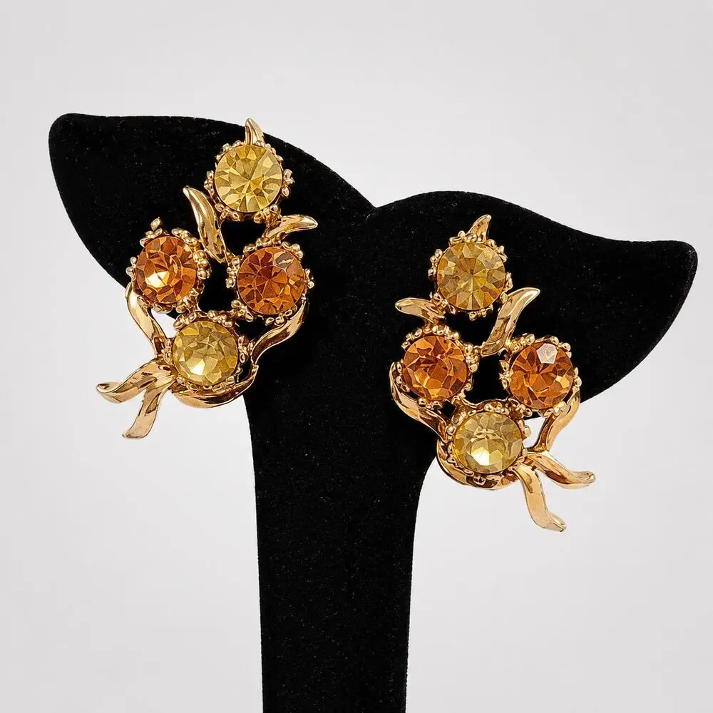 Vintage BSK‎ Rhinestone Clip-On Earrings Gold-Tone Clear Amber Brown 1